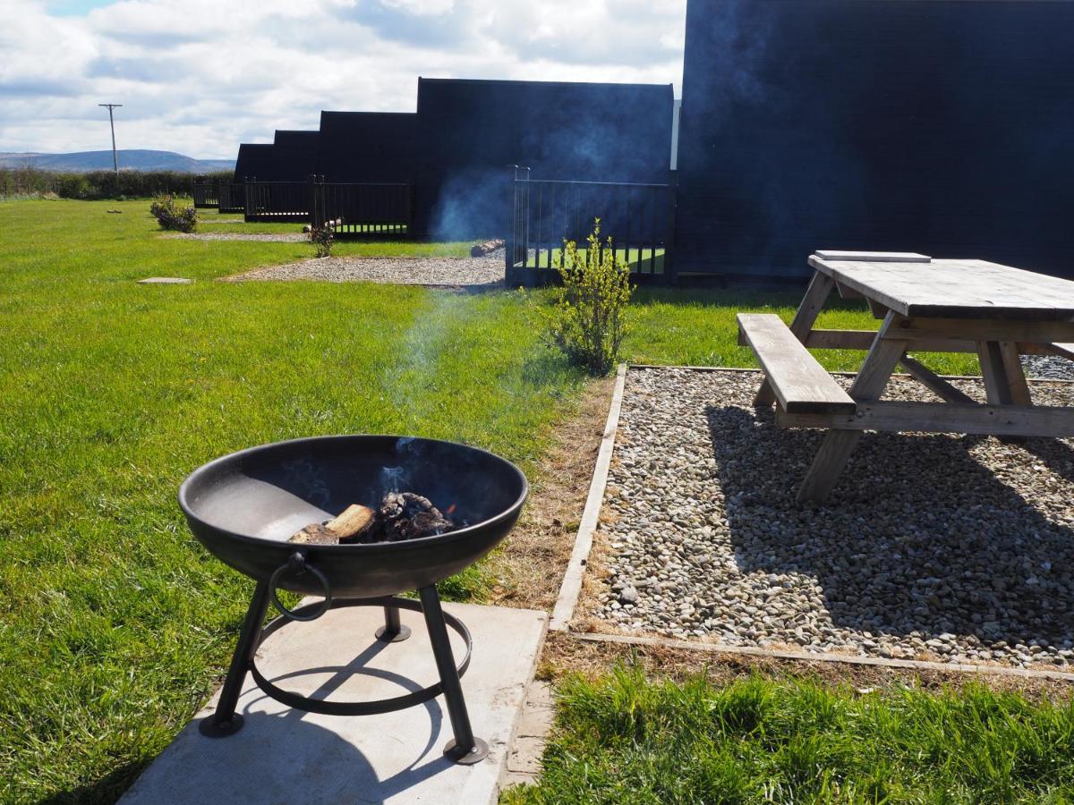 Hotel Carrowmena School House & Glamping Limavady Exterior foto