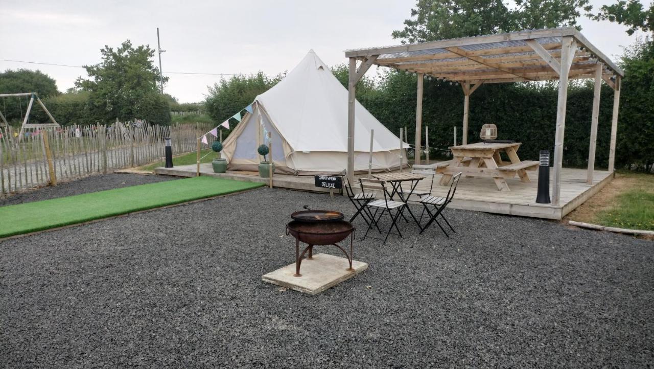 Hotel Carrowmena School House & Glamping Limavady Exterior foto